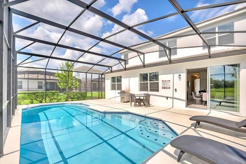 Family Resort - 6BR Mansion - Private Pool Home Theater BBQ and More - image 3