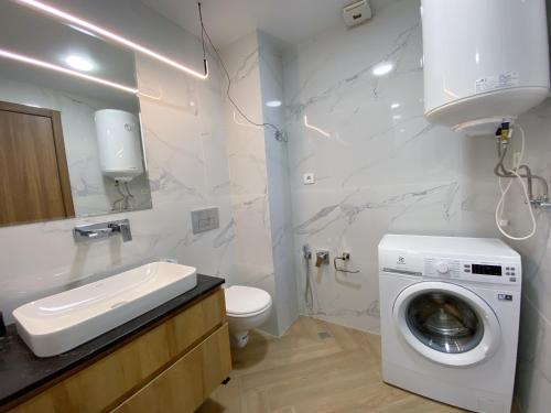 Panoramic Batumi VIP Apartment - Tap to explore photos