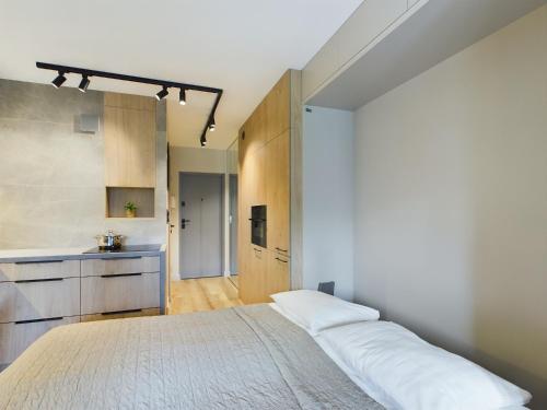 Beautiful Studio for Two People by Noclegi Renters, Varsavia (foto 10)