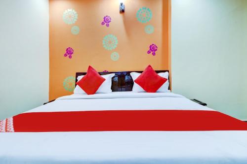 Hotel O Palace At Seventy Two Near Iskcon Temple Noida – Noida, DC