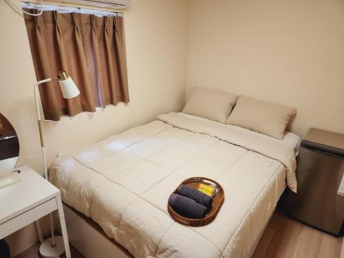 room detail thumbnail 0