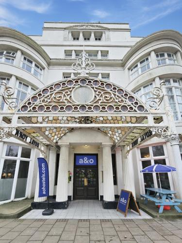 YHA Brighton - image 5