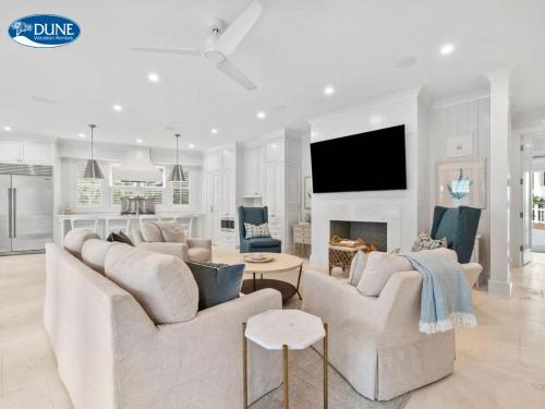 Newly Designed Custom Seaside Home with 6 Bedrooms Next to Adult Pool Fitness Center home