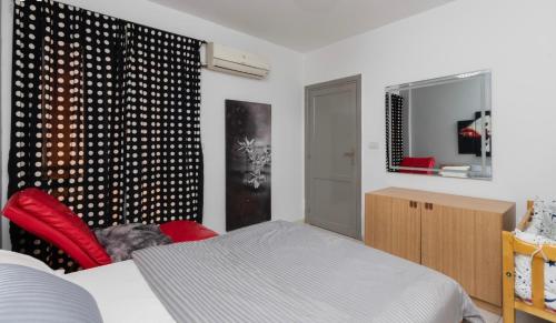 Cozy apartment in rehabb cityy - image 3