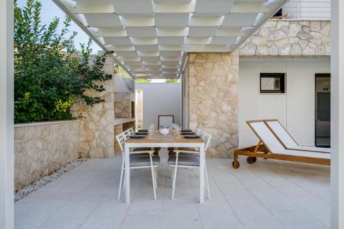 Iekārtas, Luxury apartment by the sea in Scandinavian style in Kozino