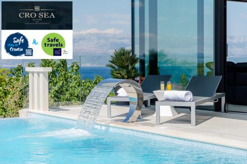Luxury "Villa Vitae" with heated infinity-pool, 8 sleeps – khách sạn tại Sutivan