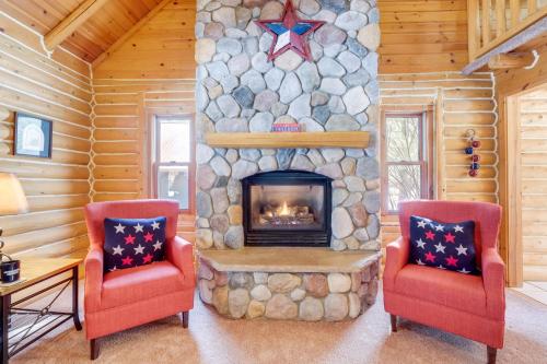 Interlochen Cabin with Fireplace - Near State Park! in Interlochen, USA