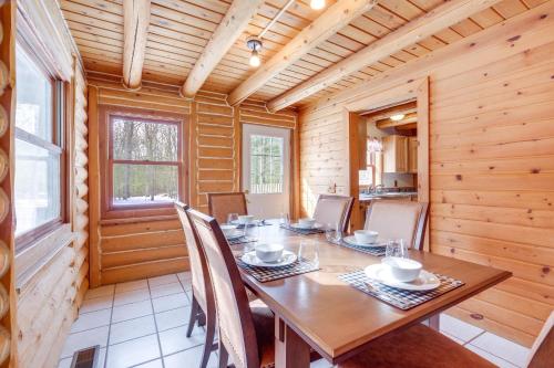 Interlochen Cabin with Fireplace - Near State Park! in Interlochen, USA