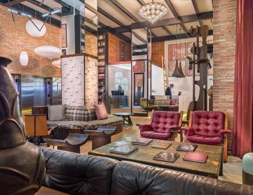 Soho Restaurant Lounge Bar