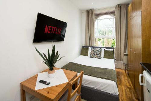 Charming Fully Equipped Studio, Лондон