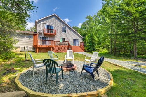 Lakefront Poconos Home with Hot Tub! in Pocono Summit, USA