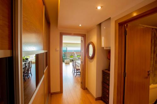 LovelyStay - Ericeira Beach Apartment with Sea View