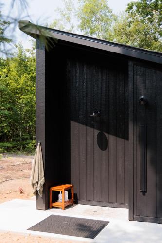 Ilex Forest Retreat Blackthorn Ilex Forest Retreat Blackthorn