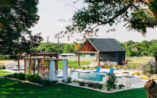 Gorgeous Dome in Woods - Sleeps 4 - Near Round Top in Greenvine, USA
