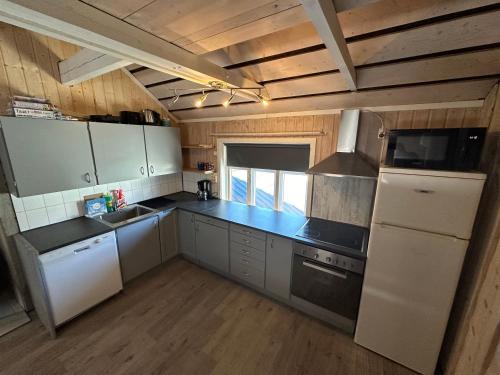 Koselig Sentrumsleilighet i 2 etg in เนสบิเอิน