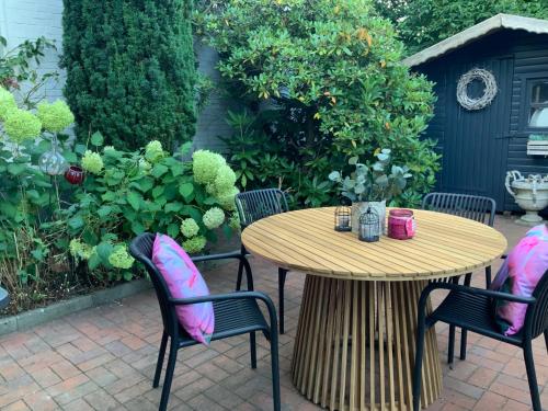 ノルトトルプ Midcoast Studio TheBlue 4つ星 シングルルーム プール