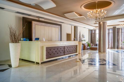 埃維亞套房酒店 (Evia Hotel & Suites) in 馬瑪麗