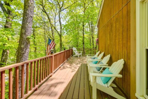 Madison Home with Porch - Walk to Boulder Beach - image 10