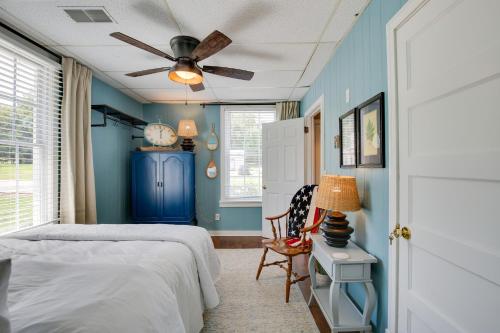 The Cabernet Cabin Defiance Home on Katy Trail! The Cabernet Cabin Defiance Home on Katy Trail!