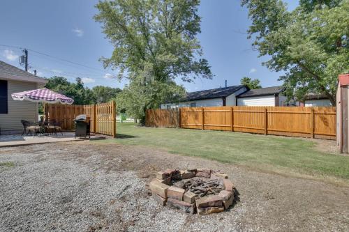 The Cabernet Cabin Defiance Home on Katy Trail! The Cabernet Cabin Defiance Home on Katy Trail!