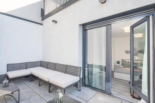 Fresh & Modern - with 2 balconies - image 8