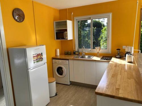 Tiny house paisible en campagne in Petit-Bourg