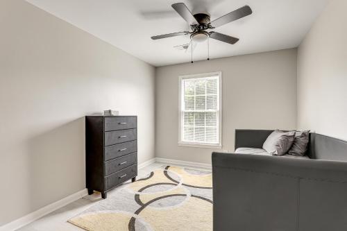 ~ 1/2 Mi to Mercedes-Benz Stadium: Atlanta Home in Vine City