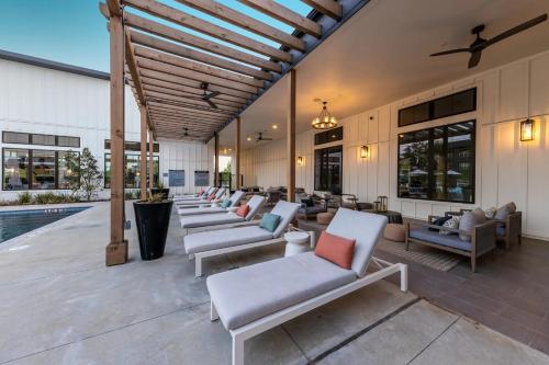 Spectra Parks 7310, Stunning Austin Oasis in جلينبروك