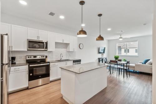Spectra Parks 7310, Stunning Austin Oasis in جلينبروك