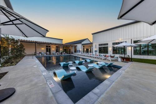 Spectra Parks 7310, Stunning Austin Oasis in جلينبروك