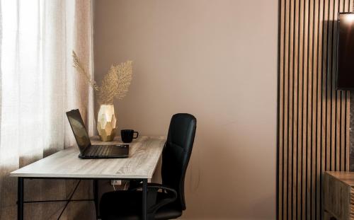 Rome Stylish Apt w Working Space and WiFi near UNSS, Sofia (Foto 7)
