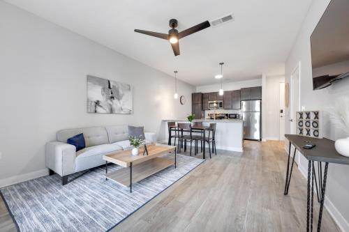 Bold 2127 I Stunning One Bedroom Suite Bold 2127 I Stunning One Bedroom Suite