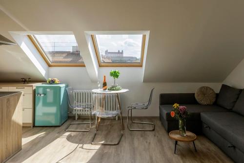 Queen Flat in Old Town with Castle view, Bratislava