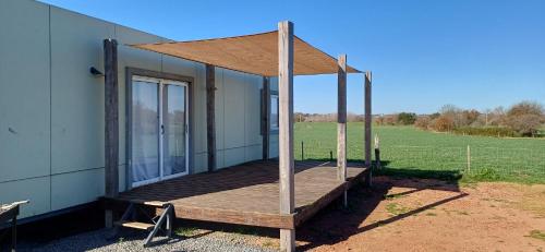 酒店外观, La Demorada, cómoda casa en entorno natural (La Demorada, comoda casa en entorno natural) in 梅塞德斯