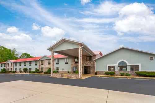 Super 8 by Wyndham Mt. Vernon Super 8 by Wyndham Mt. Vernon