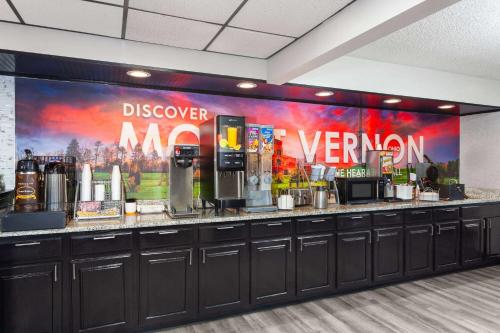 Super 8 by Wyndham Mt. Vernon Super 8 by Wyndham Mt. Vernon