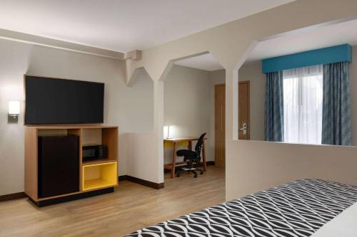 科文顿戴斯酒店