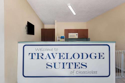 Travelodge Suites by Wyndham Lake Okeechobee - image 11