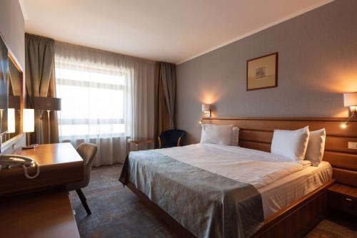 Ramada Hotel Cluj - image 6