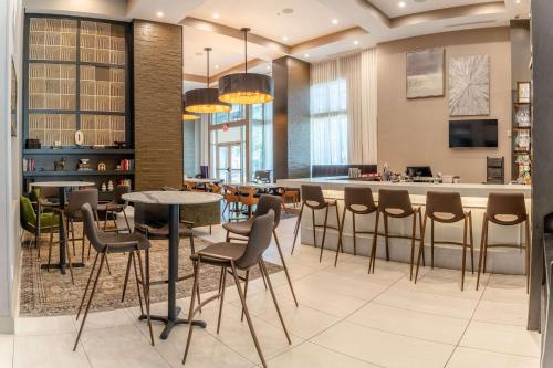 TRYP by Wyndham Savannah