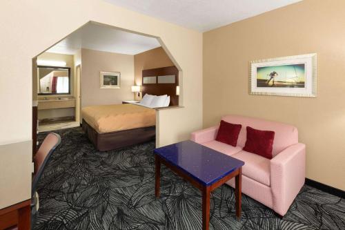 Quality Inn & Suites Oxford - image 11
