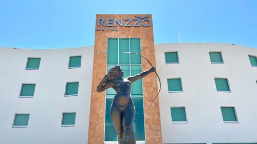 . Hotel Renzzo