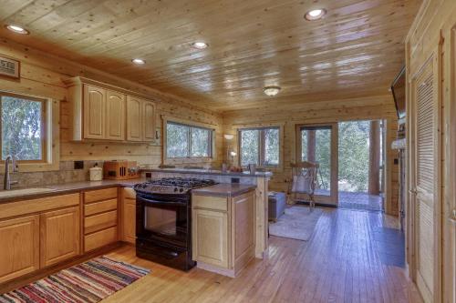 403 Apache Street in Pagosa Springs, USA
