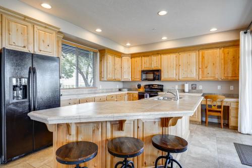 Resort-Style St George Condo with Private Patio in 聖喬治國家公園