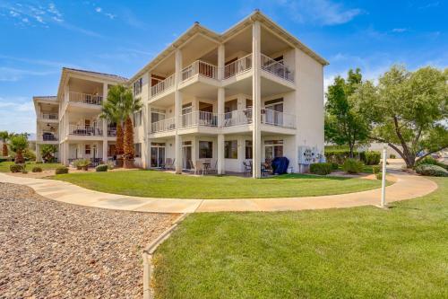 Resort-Style St George Condo with Private Patio in 聖喬治國家公園