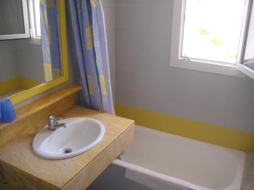 Apartamentos Piscis - image 4