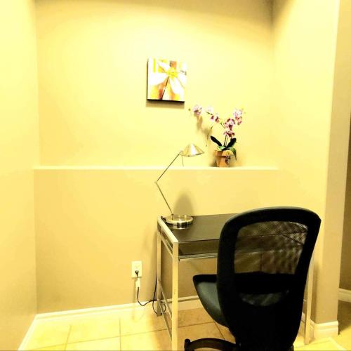 Private 2 bedrooms suite Near Hwy 1, Coliseum , Heritage Park, Fishing in Chilliwack, Canada