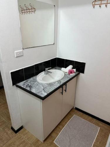 Studio Apartment in Namaka Nadi, Нади (фото 8)