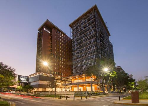 Staybridge Suites - Guadalajara Novena by IHG