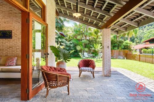BH36. Casa na Domingas Dias Pertinho da Praia in ปรายา โด ลาซาโร